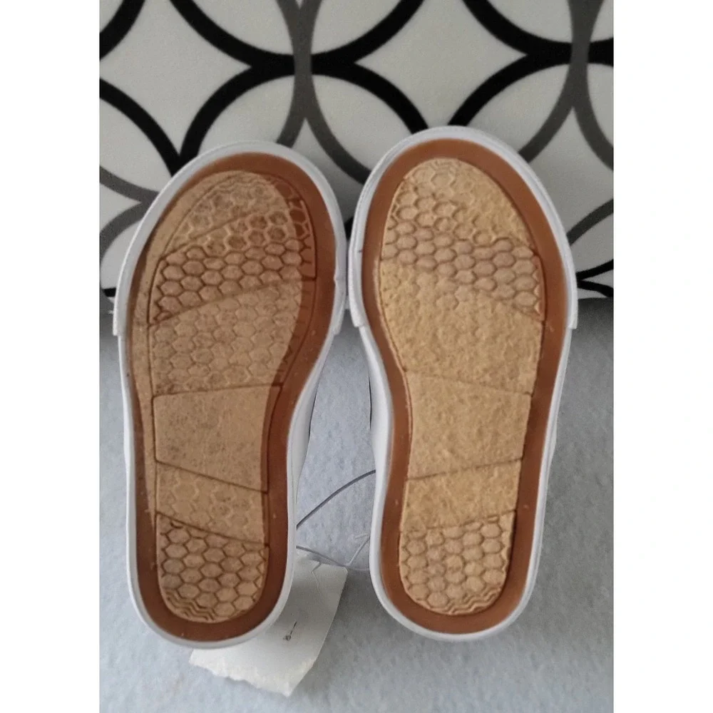 US SPORTS brand‎ Kids Camouflage Slip-On Sneakers size 7.